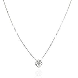 - Ezüst nyaklánc medállal Hossz: 42 - 45 cm