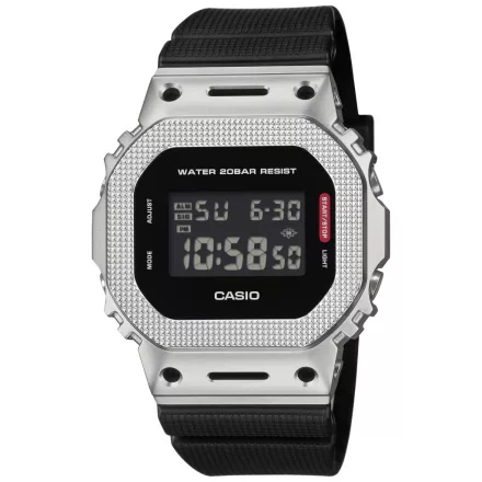 GM-5600M-1ER - Casio G-Shock karóra