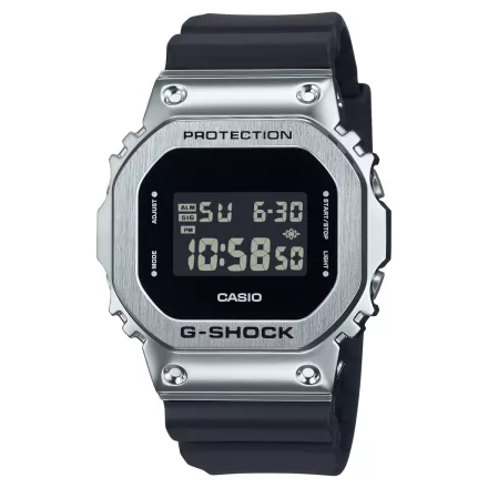 GM-5600U-1ER - Casio G-Shock karóra